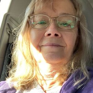 Meet your Posher, Linda